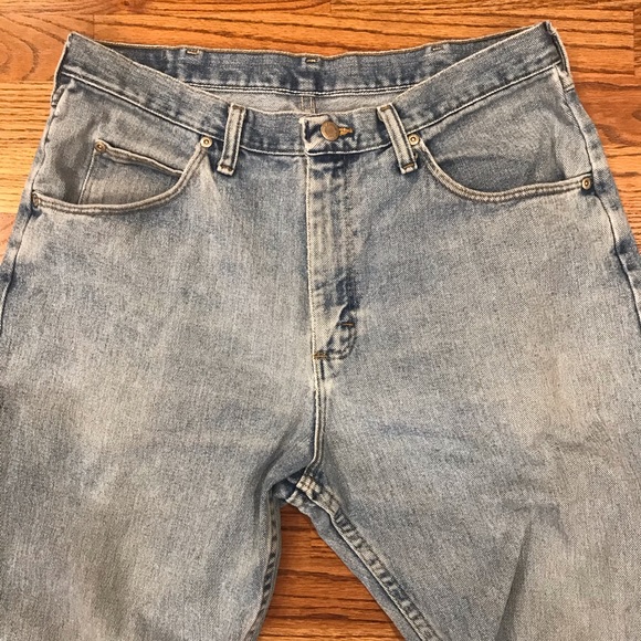 Wrangler Other - Vintage Wrangler light wash jeans, 34 waist